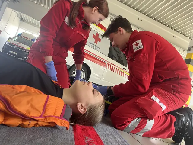 Die Rettungssanitäterausbildung startet am 6. März auf der Bezirksstelle in Rohrbach. | Foto: RK Rohrbach/Fuchs