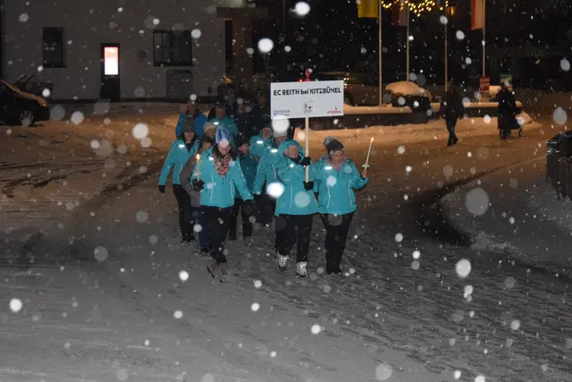 Einmarsch EC Reith bei Kitzbühel