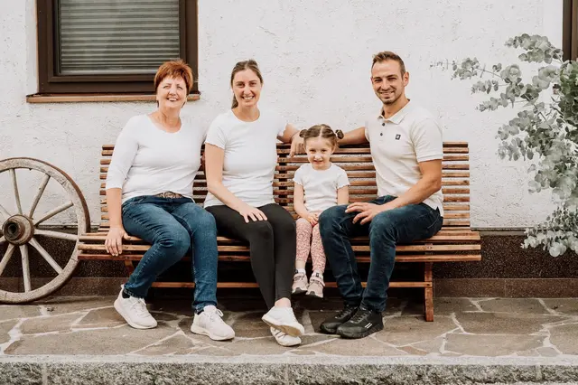 Zillertaler Freilandeier, regionale Produkte und traditionelle Landwirtschaft – Qualität, Tierwohl und Naturverbundenheit aus dem Premhof der Familie Kaltenhauser. | Foto: Kaltenhauser