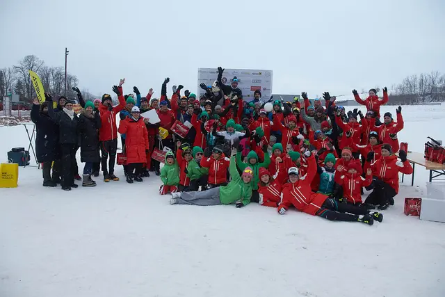 Die Mitglieder des Nordic Skiteams Trofaiach feiern  ihre Erfolge. | Foto: Nordic Skiteam Trofaiach