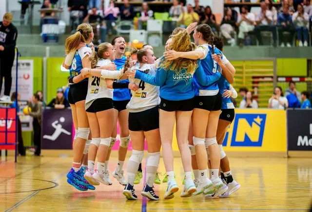 Der Teamgeist stimmt bei den Spielerinnen des UNION Volleys Bisamberg-Hollabrunn.  | Foto: GEPA Pictures