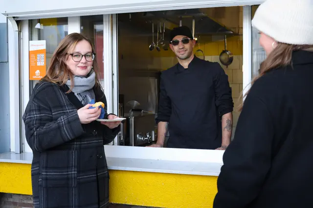Vizebürgermeisterin und Liegenschaftsreferentin Merima Zukan besuchte das „Brasilianische Eck“. | Foto: Stadt Linz