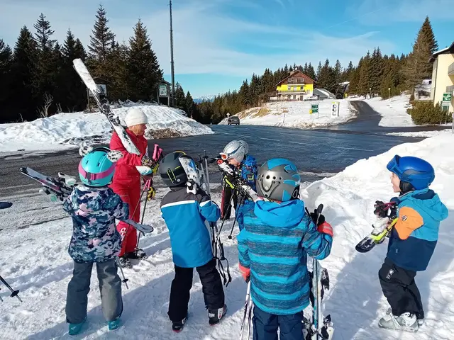Einige Kinder waren auch am Mittermoar-Lift unterwegs. | Foto: Gößler