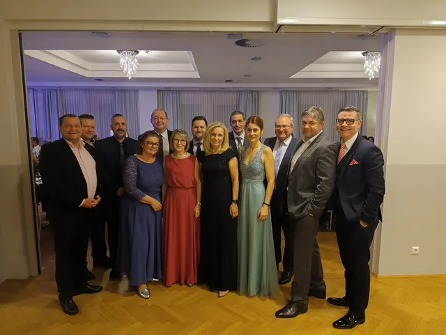 Der zweite Pinkafelder Stadtball lockte auch viele Vertreterinnen und Vertreter der Stadtpolitik in den Ballsaal. | Foto: Stadtgemeinde Pinkafeld