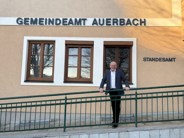 DI Josef Seidl ist seit März 2021 Bürgermeister von Auerbach. | Foto: MeinBezirk/Barbara Ebner