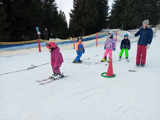 Am "Haushang" der Skischule Lipp am Gaberl wurde fleißig geübt. | Foto: Gößler