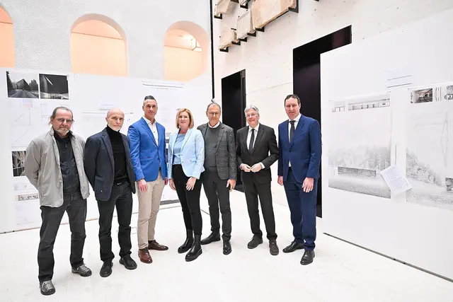 Ferdinand Čertov Roland Winkler Morokutti Manfred Caroline Steiner Wolfgang Muchitsch LH Peter Kaiser Reinhard Draxler. | Foto: LPD Kärnten/Bauer
