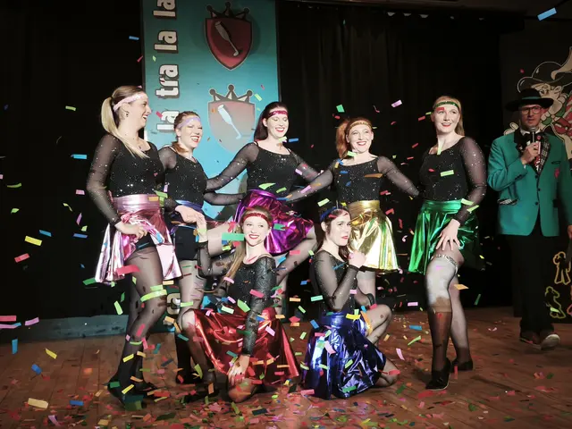 Die Tanznummer „Dancefever“ sorgte für tosenden Applaus. | Foto: Treffner Faschingsgilde