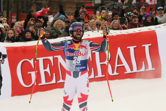 Maxence Muzaton (FRA) überraschte mit hoher Startnummer 29 und fuhr mit Rang 3 erstmals in einer Abfahrt aufs Podest | Foto: Gerald Habison