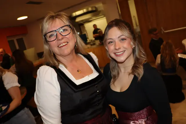 Annemarie Joham und Leonie Baumann | Foto: Christopher Polesnig