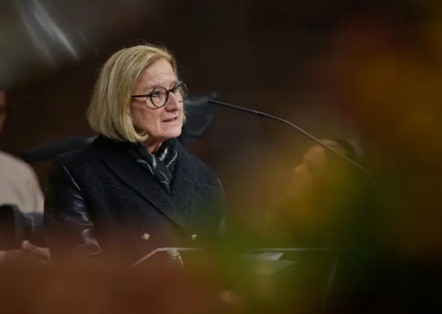 Landeshauptfrau Johanna Mikl-Leitner bei ihrer Rede im Stephansdom. | Foto: NLK Pfeiffer