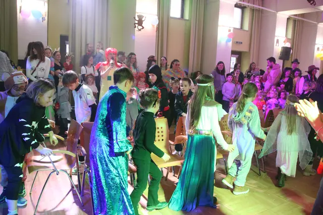 Viele Spiele für die Kinder.