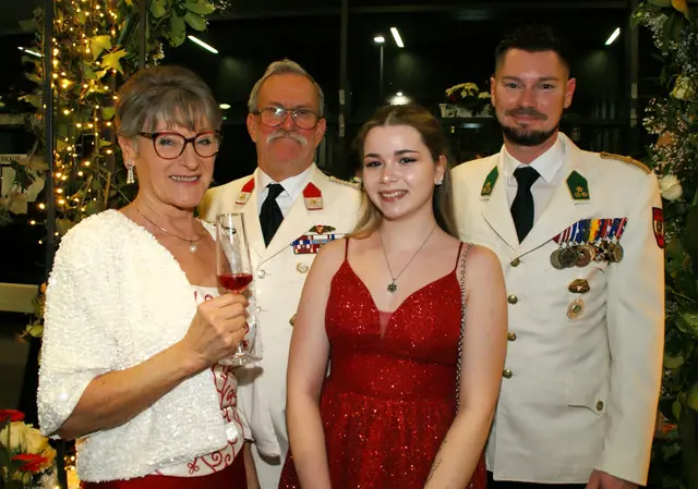 Ingrid und Josef Hirtenfelder, Hannah und Sascha Binder. | Foto: Anna Maria Kaufmann