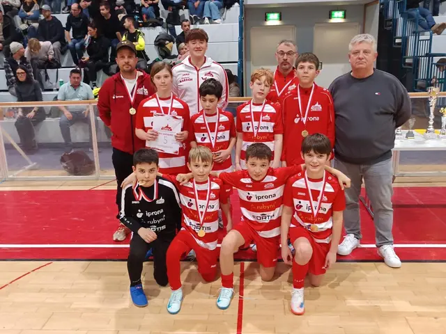 Die U10 des SV Güssing Nachwuchs zeigte beim Hallenturnier im Aktivpark auch ihr fußballerisches Können.  | Foto: SV Güssing Nachwuchs