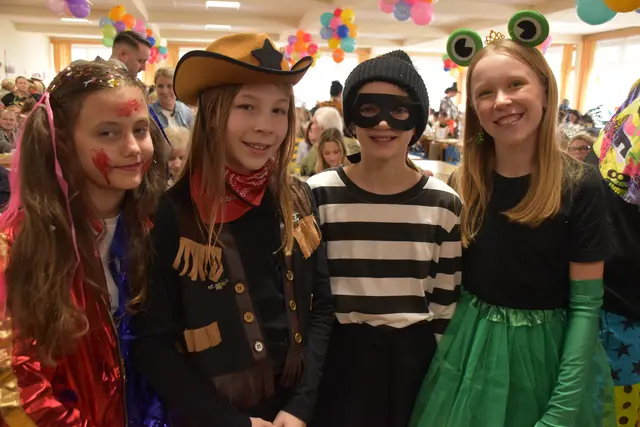 Einen bunten Kinderfasching gab es in Pinkafeld. | Foto: MeinBezirk/Michael Strini