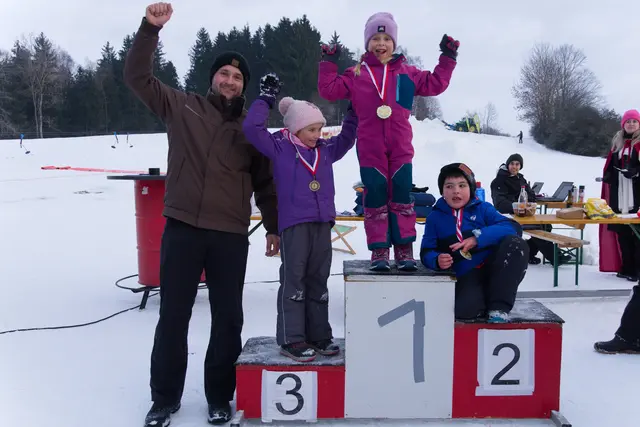 Große Freude bei den jüngsten Siegern - Jahrgang 2019 und jünger: Lena Sonnleitner, Max Mager und Paulina Kapfer | Foto: Alfred Hofer
