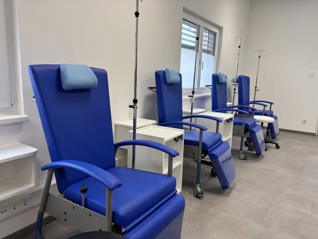 Ein Infusionsraum mit eigenem Labor ist im neuen Gesunheitsraum untergebracht.  | Foto: Elisabeth Kloiber