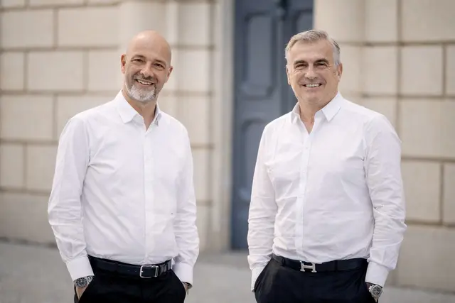 Vertraute Gesichter in neuer Partnerschaft: die Notare Johannes Marko (l.) und Peter Wenger. | Foto: Christian Jungwirth