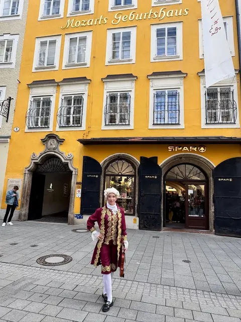 Das Mozart Geburtshaus ist das wohl am meisten fotografierte Haus in Salzburg. | Foto: Sabine Rath