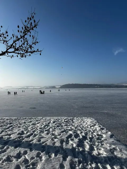 Christophorus 6 führte am Freitag eine Taubergung am Wallersee durch | Foto: Österreichische Wasserrettung, Ortsstelle Wallersee