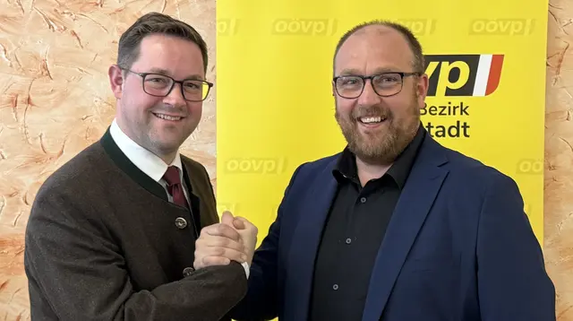 Von links: Florian Hiegelsberger, Klaus Pröll | Foto: ÖVP St. Oswald bei Freistadt