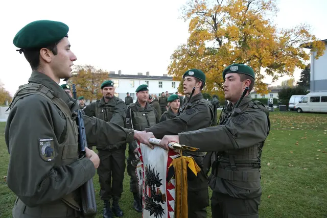 Drohnen, KI und hybride Kriegsführung: Das Thema Landesverteidigung wird zunehmend komplexer. Sind sechs Monate Wehrdienst in der heutigen Zeit genug? | Foto: Raab-Kaserne Mautern (Archiv)