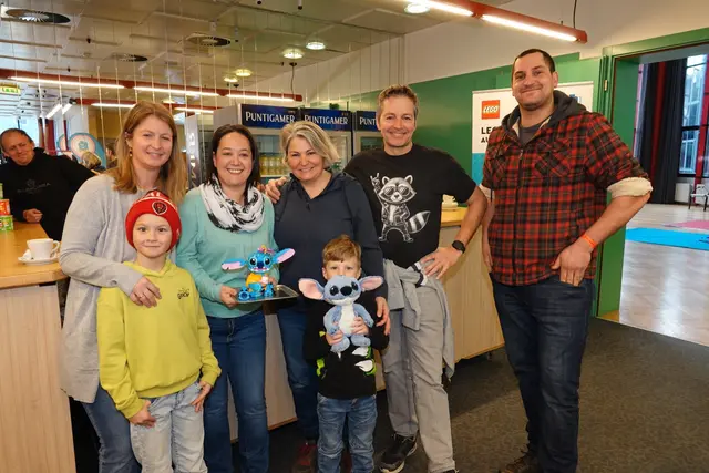 Viele Besucherinnen und Besucher kamen nach Spielberg. | Foto: MeinBezirk/Michael Blinzer