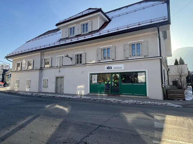 Die Bäckerei Köck ist während des Neubaus in die ehemaligen Fleischerei Schwind, gleich gegenüber, eingezogen.  | Foto: MeinBezirk/Angelina Koidl