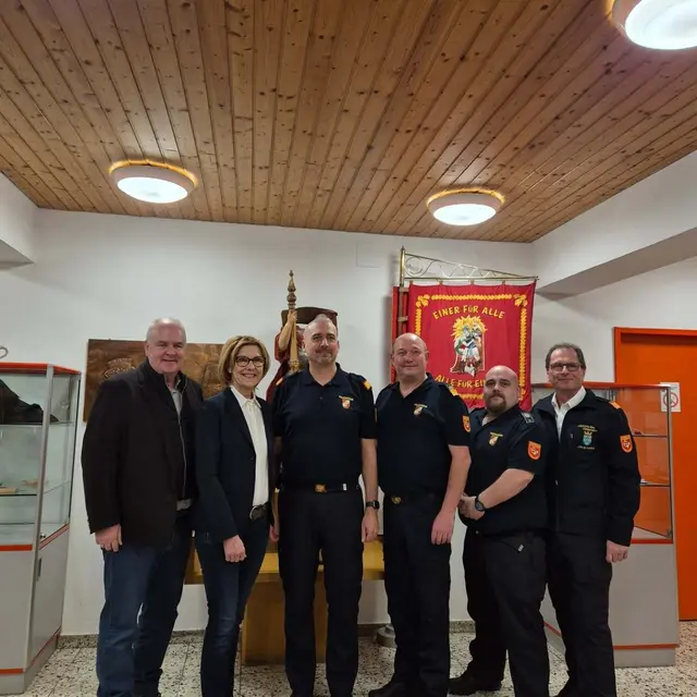 In Stockerau legt Kommandant Wilfried Kargl sein Amt nach 15 Jahren zurück.  | Foto: Feuerwehr Stockerau