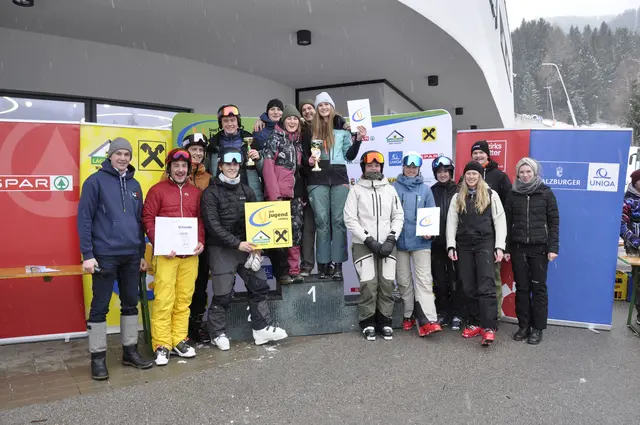 Das Team Landjugend Unternberg-Thomatal gewannen die Disziplin Skirennen Mittelzeit vor der Landjugend Nußdorf und der Landjugend Enns-Pongau. | Foto: Landjugend Salzburg
