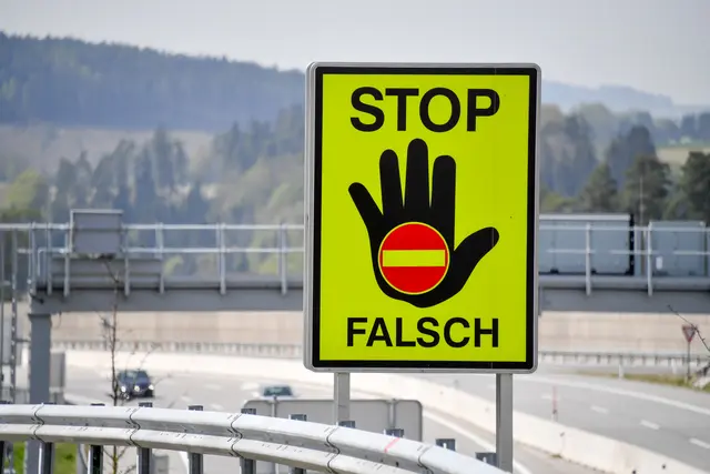 2025 wurden um 25 Geisterfahrer mehr gemeldet als noch im Vorjahr. (Symbolbild) | Foto: APA-Images / Harald Dostal