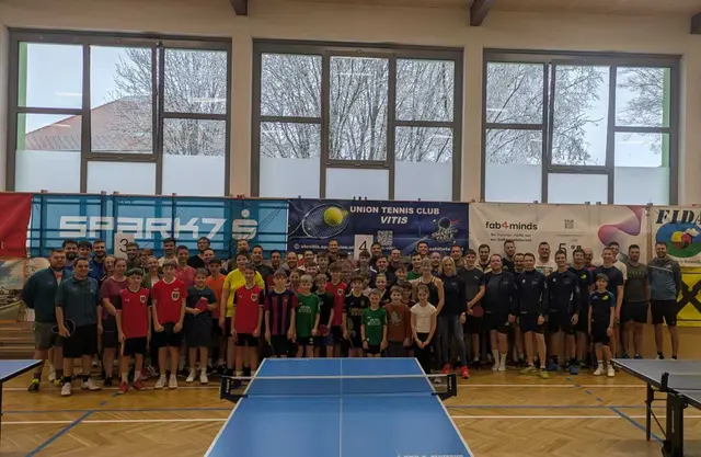 Gruppenbild aller Teilnehmer und Organisatoren | Foto: UTC Vitis