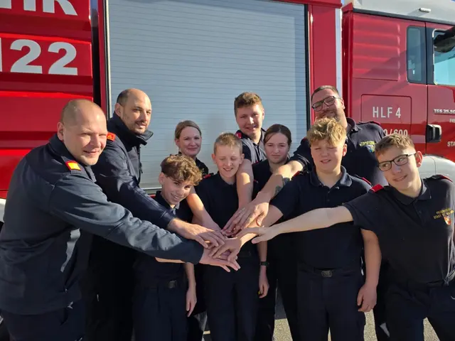 Wissenstest Feuerwehrjugend St. Valentin | Foto: Bfkdo Amstetten/Zarl)