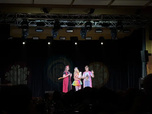 Patrizia Walder, Corinna Doraponti und Christina Kampitsch Lesacher unterhielten sich in "Putzkolonne" über den Sinn des Lebens. | Foto: MeinBezirk.at/Michaela Erlacher