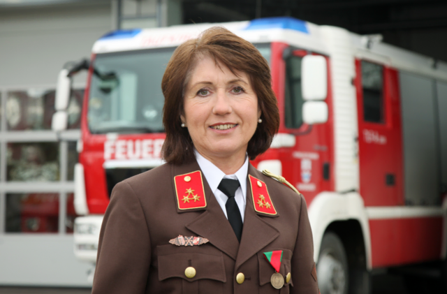 Monika Leidinger führte 16 Jahre lang als erste Kommandantin Oberösterreichs die Freiwillige Feuerwehr Taufkirchen. | Foto: FF Taufkirchen