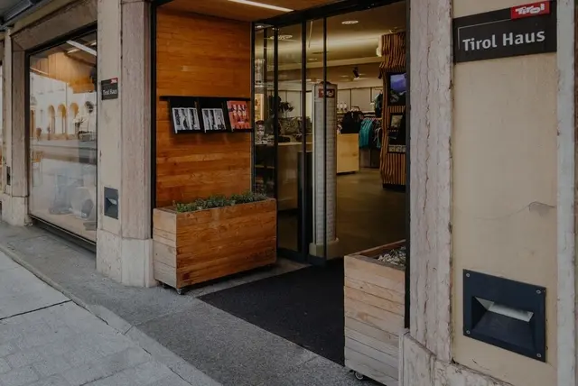 "Da dieses Posting in dieser Form ein Fehler war, haben wir es unverzüglich gelöscht", teilt Tirol Werbung der MeinBezirk-Redaktion auf Anfrage mit. | Foto: Tirol Werbung/Charly Schwarz