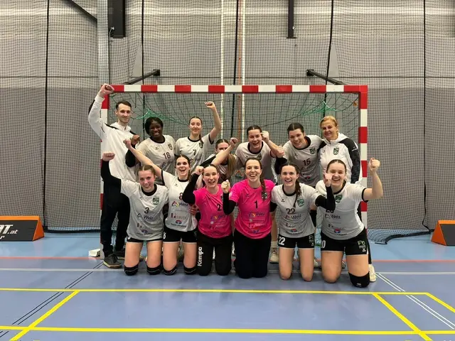 Die Spielerinnen bejubelten den Auswärtssieg.  | Foto: SG Gleisdorf/Weiz 