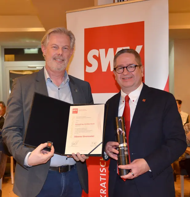 Günther Kautz mit SWV NÖ-Präsident Thomas Schaden. | Foto: SWV NÖ