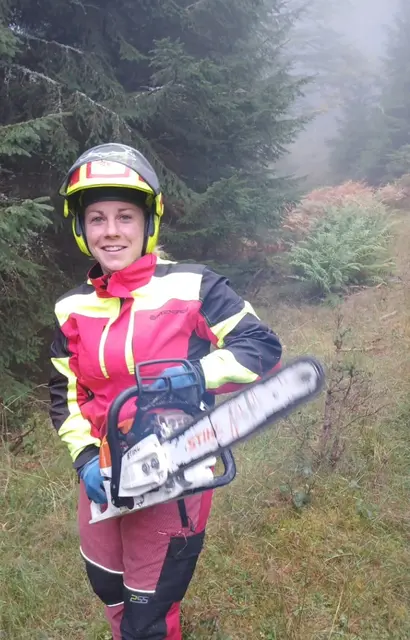 Christa Etschmayer betreibt mit ihrem Mann eine Landwirtschaft in Kammern.  | Foto: Christa Etschmayer