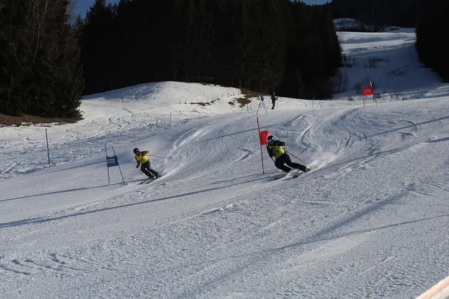Neben dem sportlichen Ehrgeiz bot die Meisterschaft auch eine ideale Gelegenheit zum kameradschaftlichen Austausch über die Bezirks- und Ortsgrenzen hinweg. | Foto: Markus Rabl