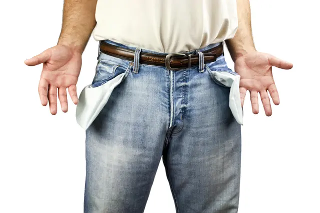 Manche Schlüsseldienste ziehen den Konsumenten das Geld aus der Tasche. | Foto: AR-Images/smarterpix