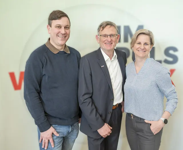 Werner Wild, Bernhard Stranzl und Manuela Kuterer (v. l.) stehen für mehr Flexibilität in der Lehrausbildung ein.  | Foto: WB 