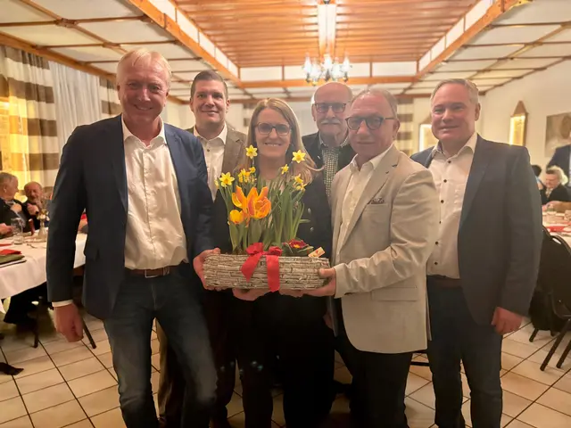 Staatssekretärin Ulrike Königsberger-Ludwig nahm den "weiten Weg" nach Irnfritz in Kauf und lieferte eine mitreißende Rede ab. | Foto: Markus Kahrer