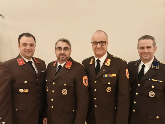 Das bestätigte Kommando von Wolfsgraben mit neuem Leiter des Verwaltungsdienstes (v.l.): Bernhard Lautner, Florian Krebs, Bürgermeister Christian Lautner, Christoph Dirnbacher | Foto: Freiwillige Feuerwehr Wolfsgraben