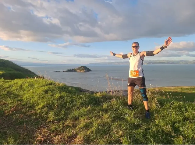 Der glückliche Tom Appel am Kaiti Hill in Gisborne, Neu Seeland | Foto: Tom Appel