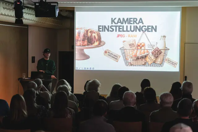 Workshops wurden im Zuge der Fototage angeboten.  | Foto: Markus Ocvirk