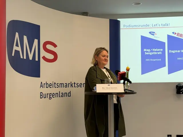 AMS-Landesgeschäftsführerin Helene Sengstbratl gab einen Überblick über das vergangene Jahr 2025 und einen Ausblick auf das Jahr 2026. | Foto: AMS Burgenland