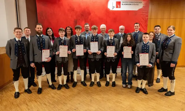 Die Leistungsträger der Marktmusikkapelle Wallern, die von 26. bis 28. Juni das Bezirksmusikfest ausrichtet. | Foto: Christoph Mühlböck