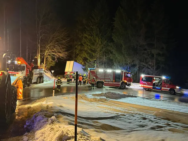 Die Feuerwehr Julbach wurde Anfang der Woche zu einer Fahrzeugbergung gerufen. | Foto: FF Julbach