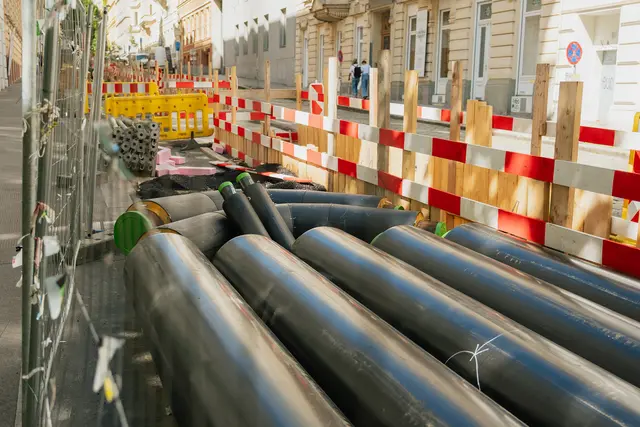 Mit der Anlaufstelle „Raus aus Gas lokal“ in der Amerlingstraße 11 gibt es eine kostenlose und niederschwellige Beratungsstelle zum Thema Energieumstieg.  | Foto: Daniel Dutkowski